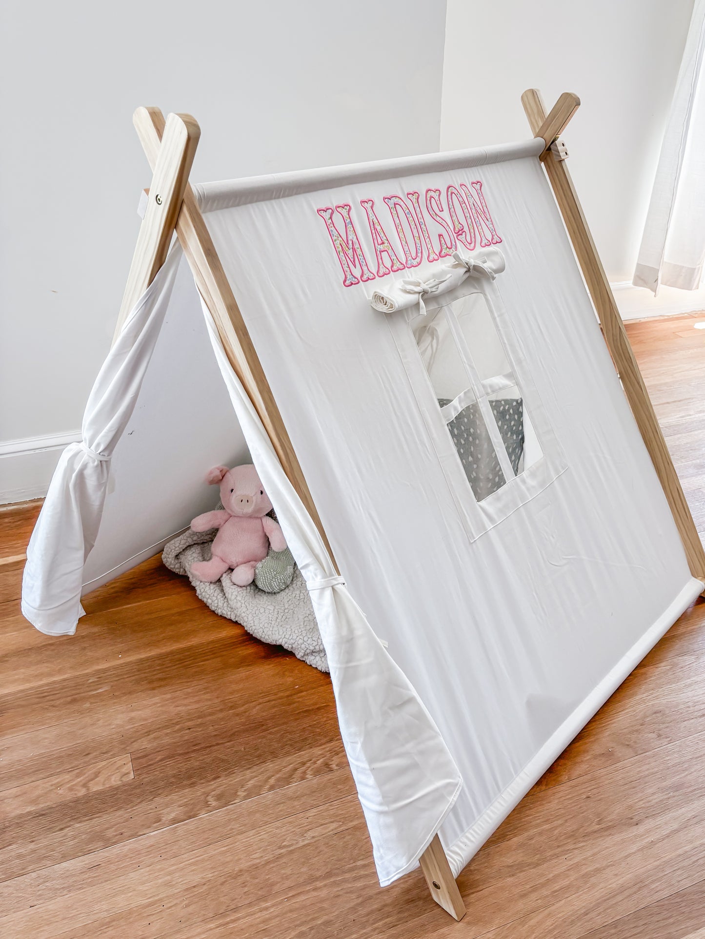 Play Tent