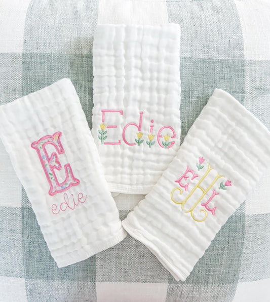 Custom Embroidered Muslin Baby Bib and Burp Cloth Set, Floral Monogram Baby Girl Newborn Baby Shower Gift