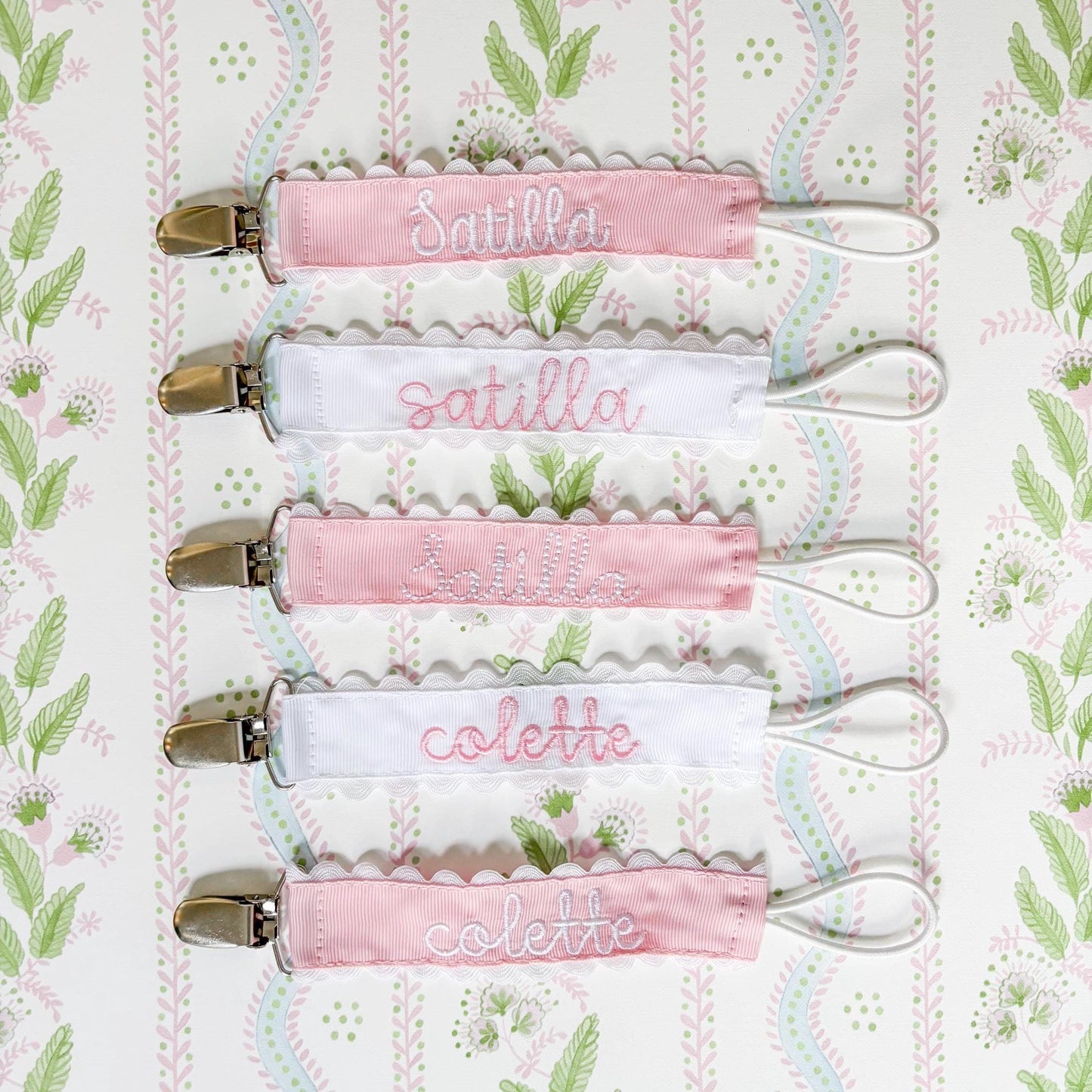Custom Embroidered Pink Pacifier Clip, Personalized Name Baby Girl Baby Shower Gift